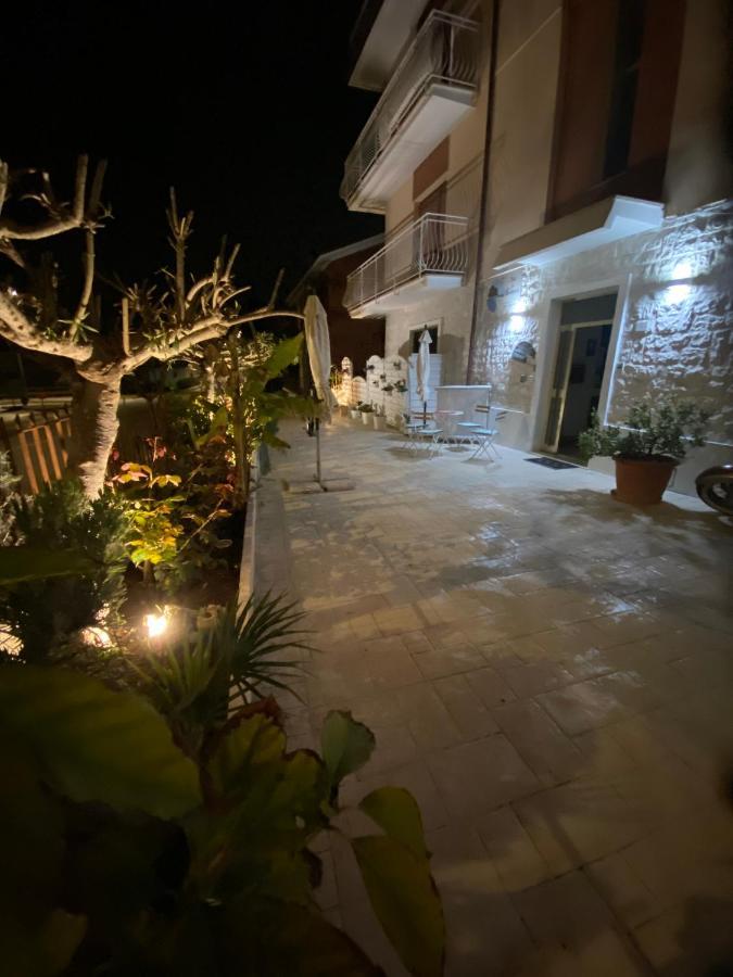 Lagarolina Del Conero B&B シローロ エクステリア 写真